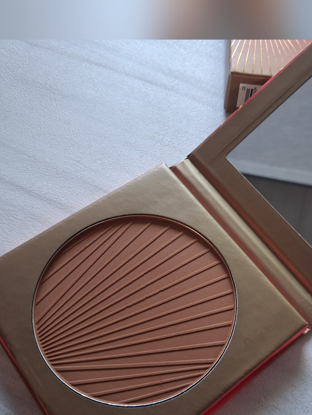GLAMABRONZE Matte Bronzer Compact – Warm Tan MEGASTAR